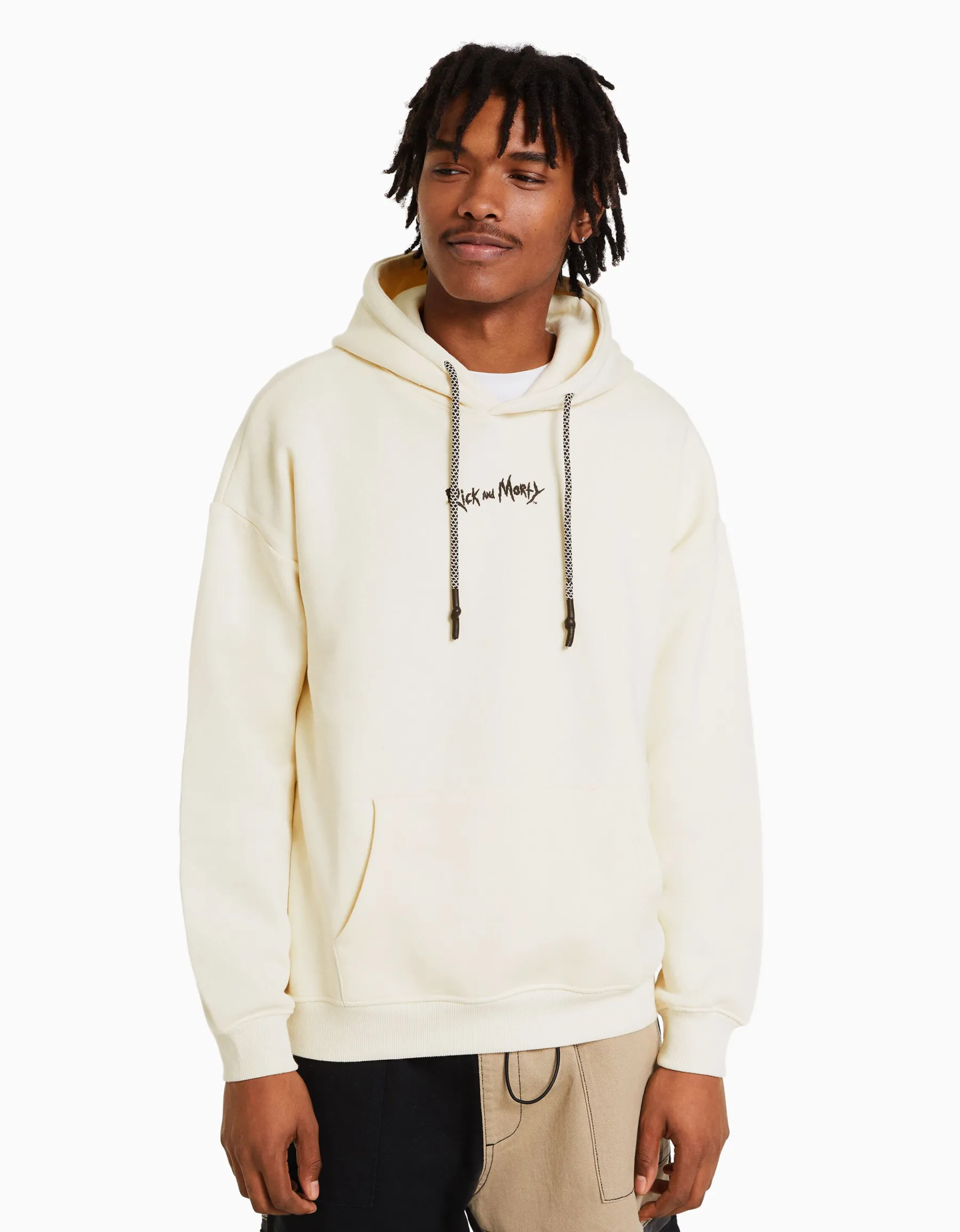BERSHKA Sweat imprimé Rick et Morty Écru Flash Sale