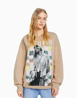 BERSHKA Sweat Kurt Cobain Camel Shop
