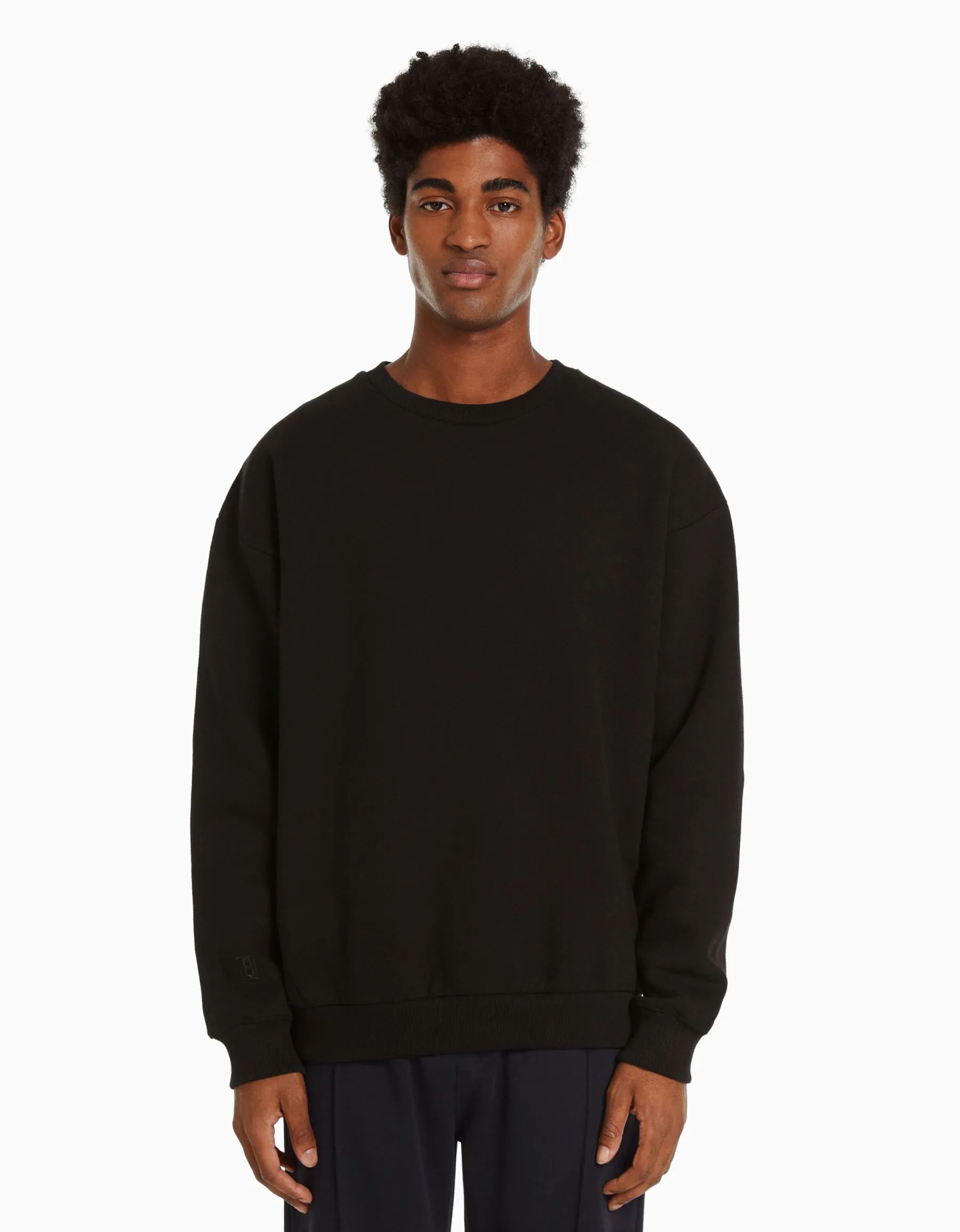 BERSHKA Sweat oversize col rond Noir Clearance