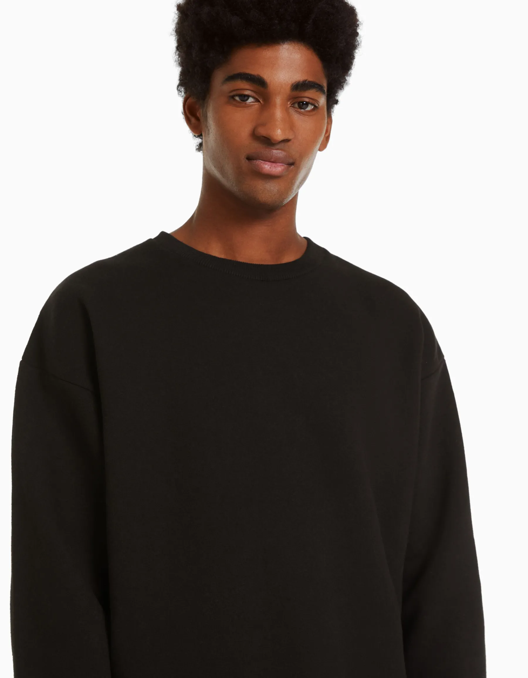 BERSHKA Sweat oversize col rond Noir Clearance
