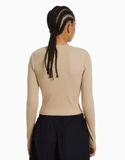 BERSHKA Top manches longues bord-côte Camel Outlet