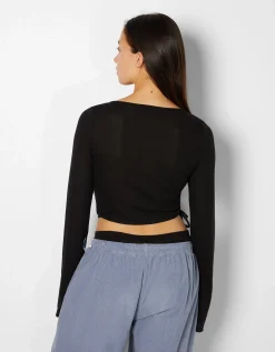 BERSHKA Top manches longues nœud décolleté croisé Rose Store