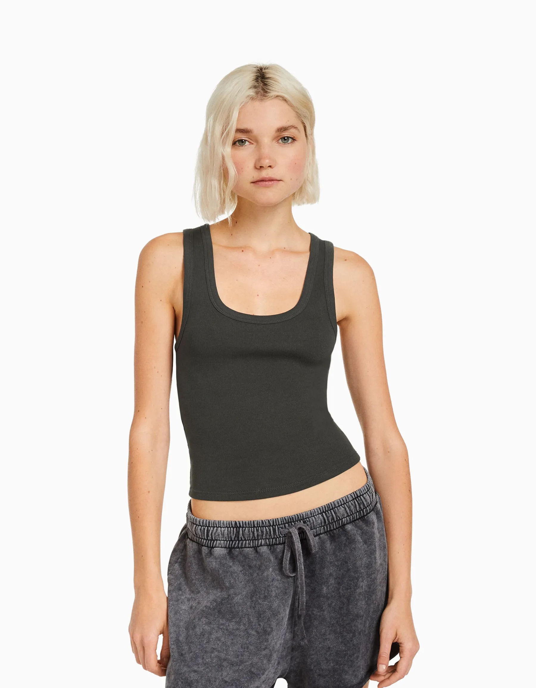 BERSHKA Top sans manches bord-côte Gris Best