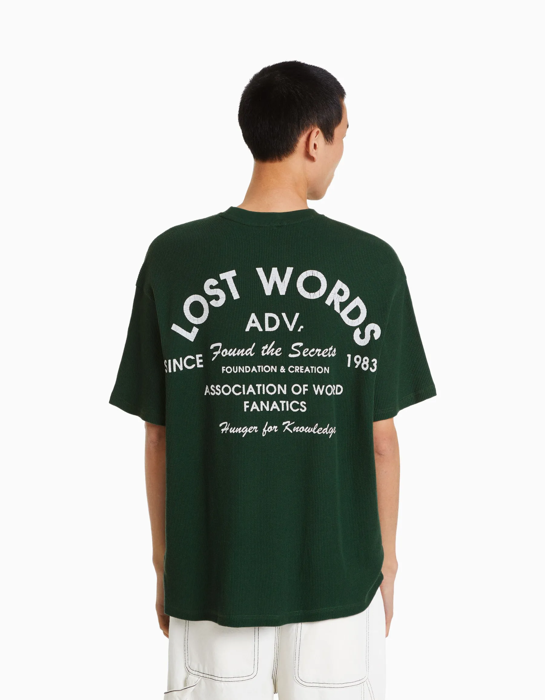 BERSHKA T-shirt manches courtes oversize gaufré et imprimé Vert Store