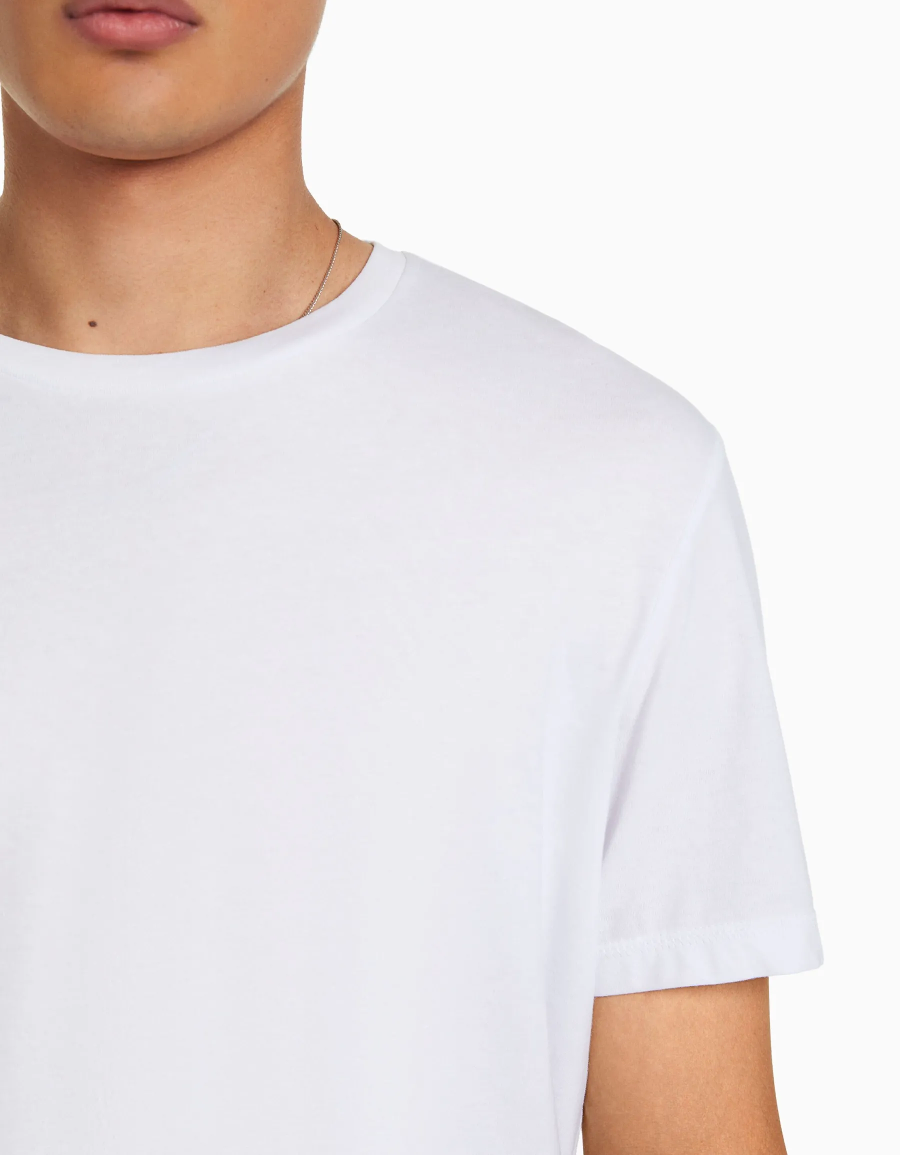 BERSHKA T-shirt manches courtes regular fit Blanc Store