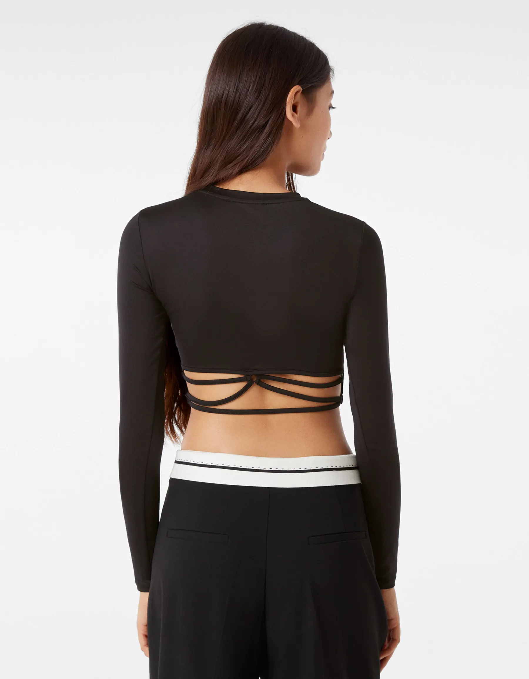 BERSHKA T-shirt manches longues anneaux lanières dos Noir Sale