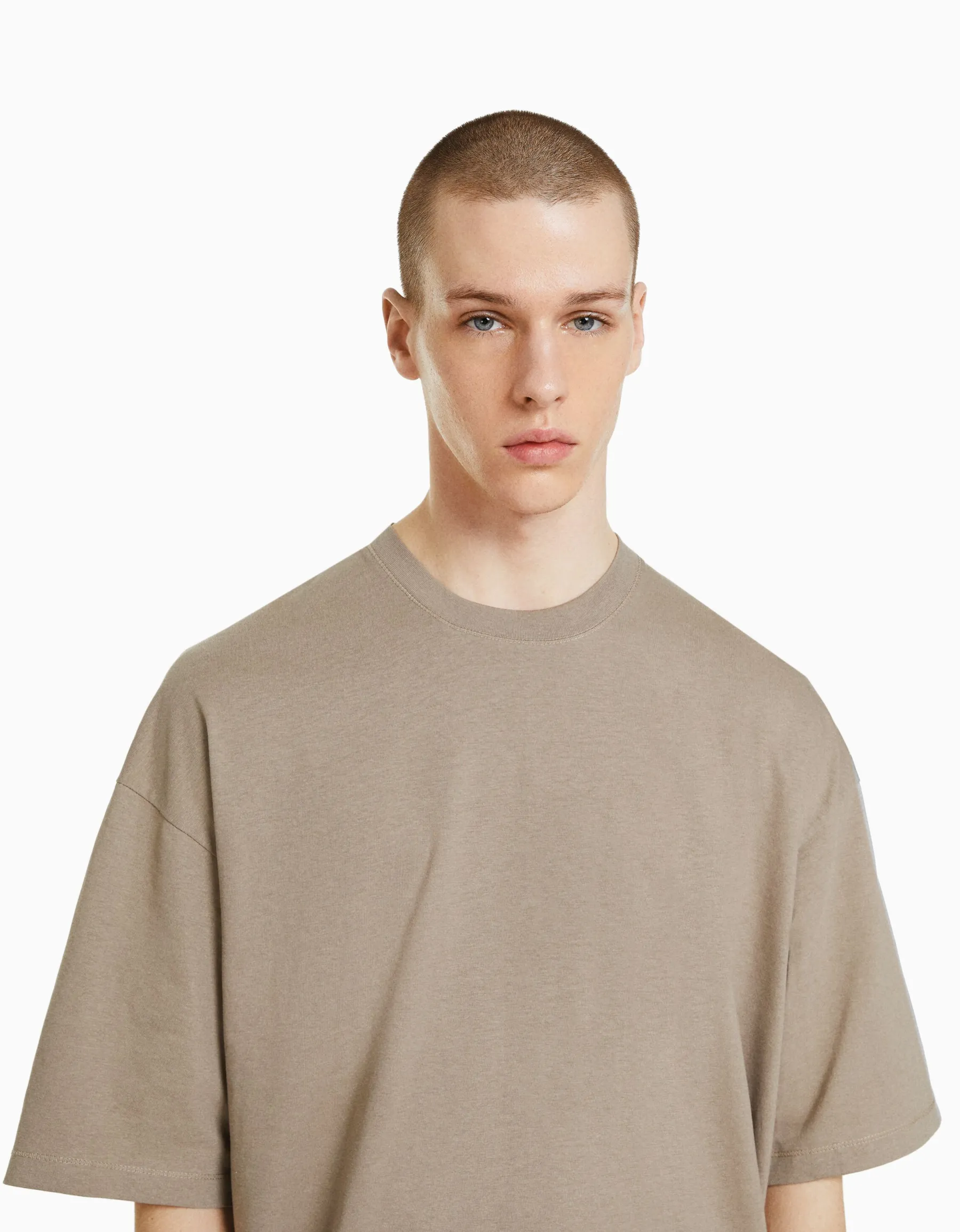 BERSHKA T-shirt oversize à manches courtes Gris Hot