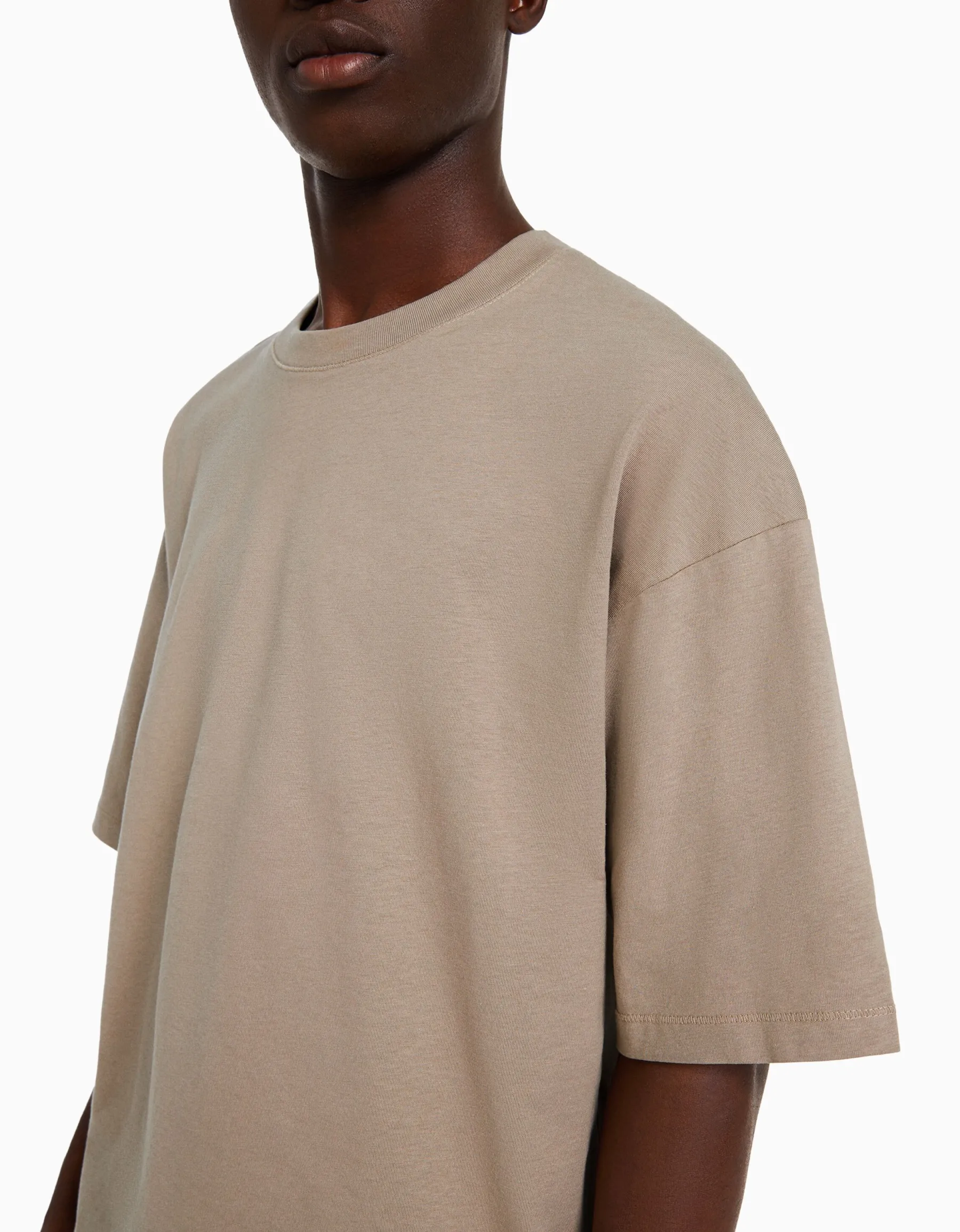 BERSHKA T-shirt oversize à manches courtes Gris Cheap