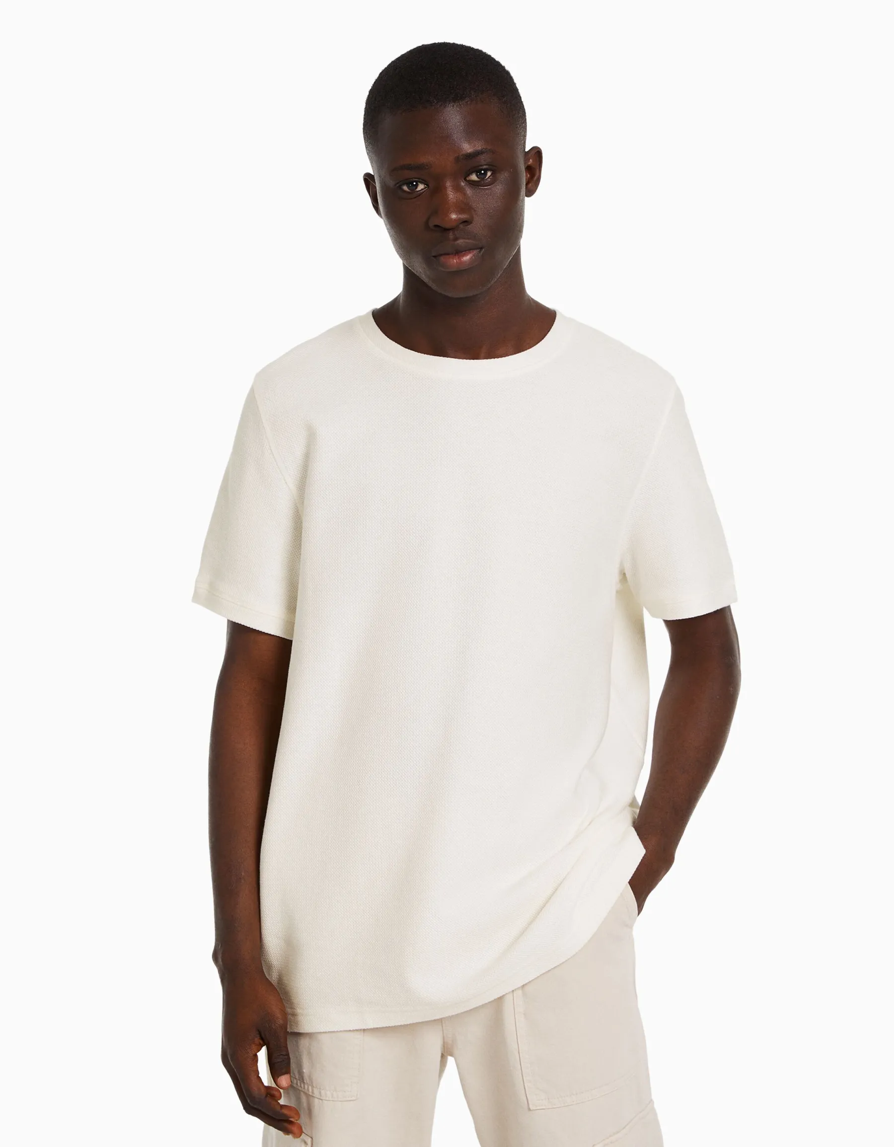 BERSHKA T-shirt texturé à manches courtes Camel Fashion